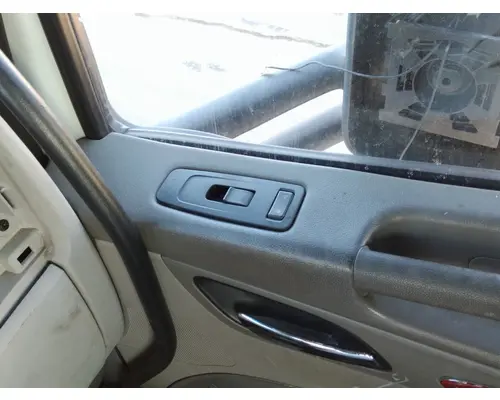 PETERBILT 579 DOOR ELECTRICAL SWITCH