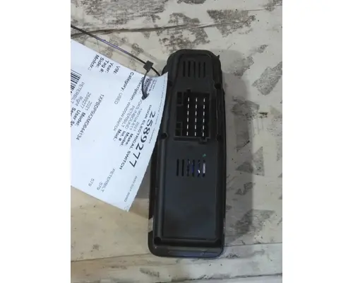 PETERBILT 579 DOOR ELECTRICAL SWITCH