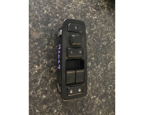 PETERBILT 579 DOOR ELECTRICAL SWITCH