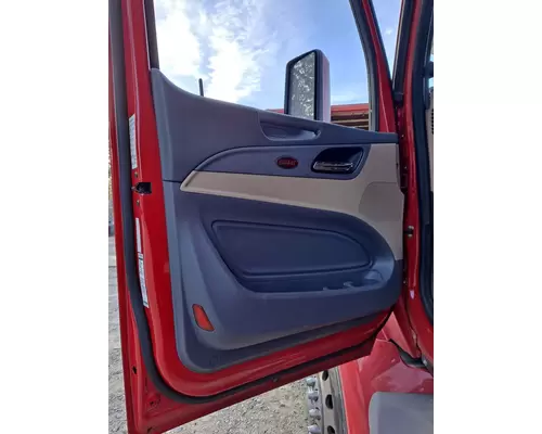 PETERBILT 579 DOOR INTERIOR PANEL