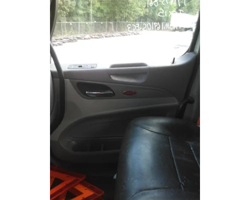 PETERBILT 579 DOOR INTERIOR PANEL