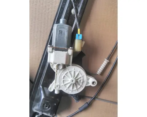 PETERBILT 579 DOOR WINDOW REGULATOR