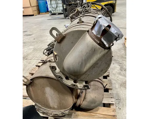 PETERBILT 579 DPF (Diesel Particulate Filter)