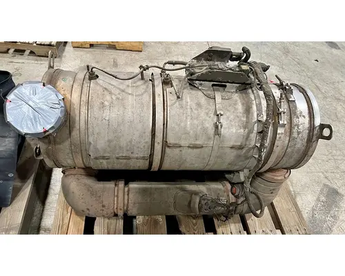 PETERBILT 579 DPF (Diesel Particulate Filter)