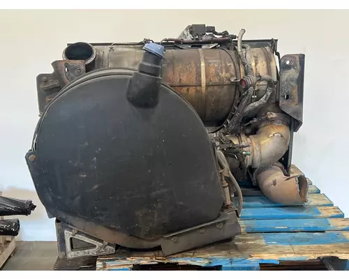 PETERBILT 579 DPF (Diesel Particulate Filter)