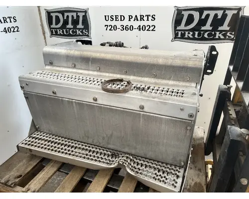 PETERBILT 579 DPF (Diesel Particulate Filter)