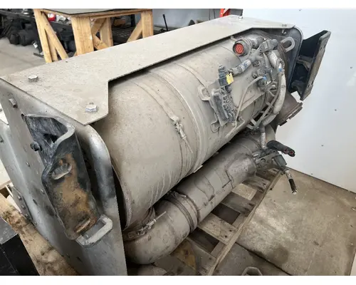 PETERBILT 579 DPF (Diesel Particulate Filter)