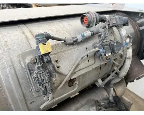 PETERBILT 579 DPF (Diesel Particulate Filter)