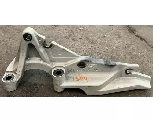 PETERBILT 579 DPF Bracket