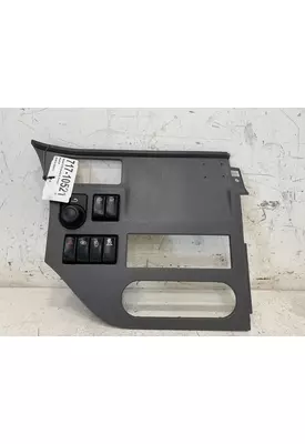 PETERBILT 579 Dash / Console Switch