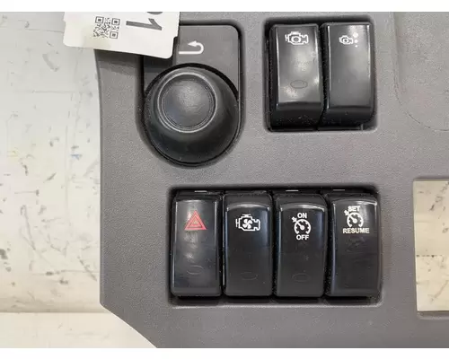 PETERBILT 579 Dash  Console Switch