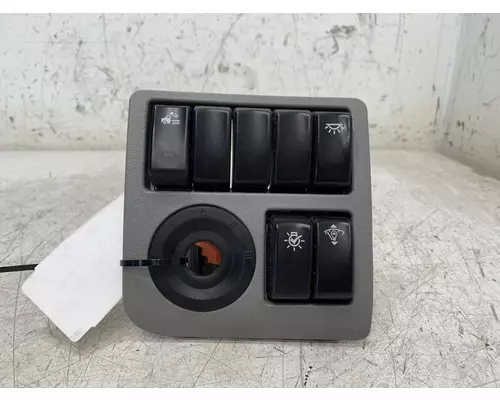 PETERBILT 579 Dash  Console Switch