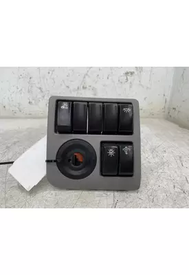 PETERBILT 579 Dash / Console Switch