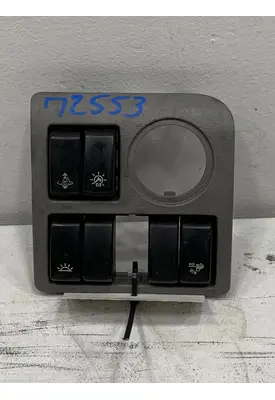PETERBILT 579 Dash / Console Switch