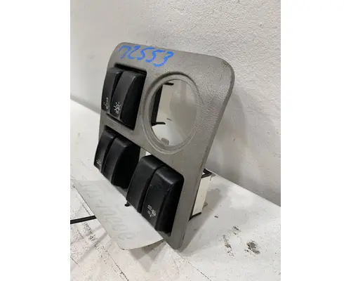 PETERBILT 579 Dash  Console Switch