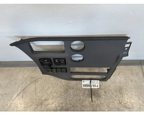 PETERBILT 579 Dash Assembly