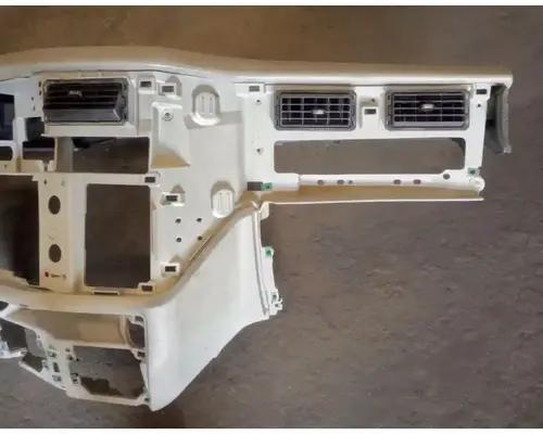 PETERBILT 579 Dash Assembly