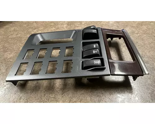 PETERBILT 579 Dash Panel