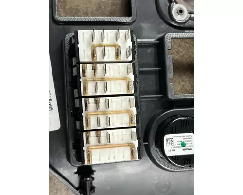 PETERBILT 579 Dash Panel