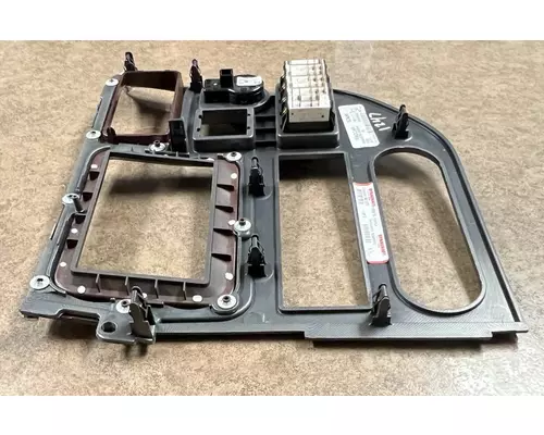 PETERBILT 579 Dash Panel
