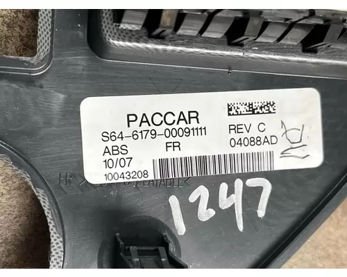 PETERBILT 579 Dash Panel