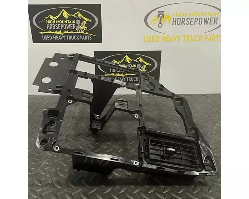 PETERBILT 579 Dash Panel
