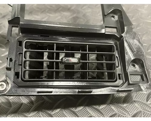 PETERBILT 579 Dash Panel