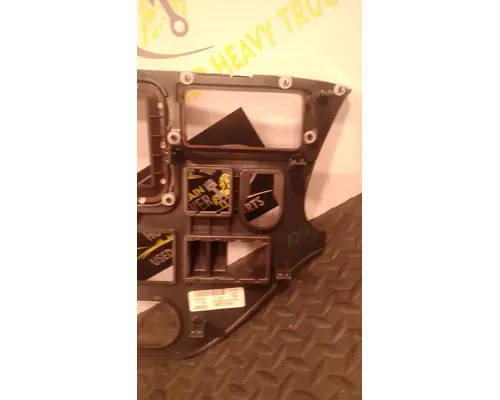 PETERBILT 579 Dash Panel