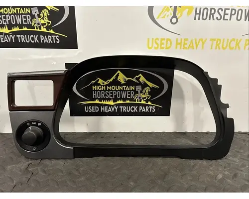 PETERBILT 579 Dash Panel
