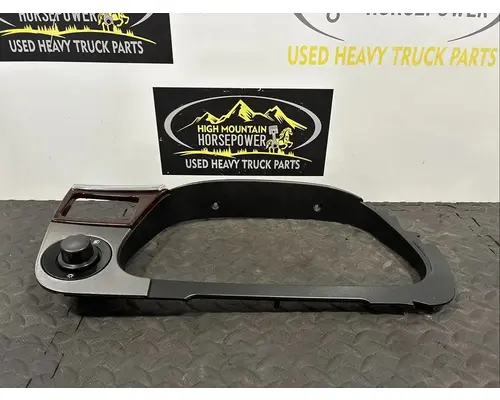 PETERBILT 579 Dash Panel
