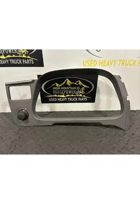 PETERBILT 579 Dash Panel