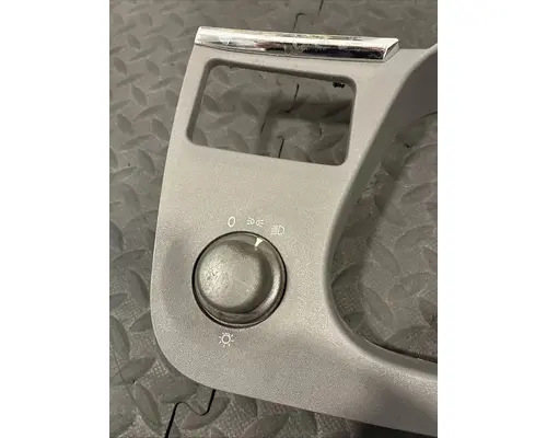 PETERBILT 579 Dash Panel