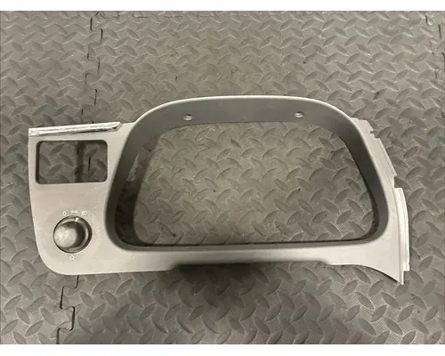PETERBILT 579 Dash Panel