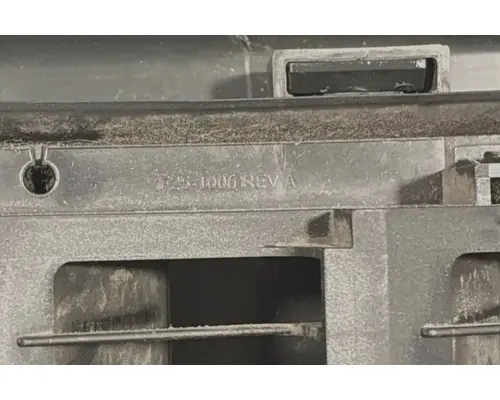 PETERBILT 579 Dash Panel