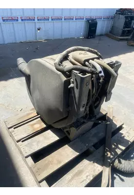 PETERBILT 579 Def Tank