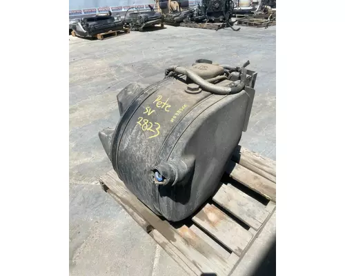 PETERBILT 579 Def Tank