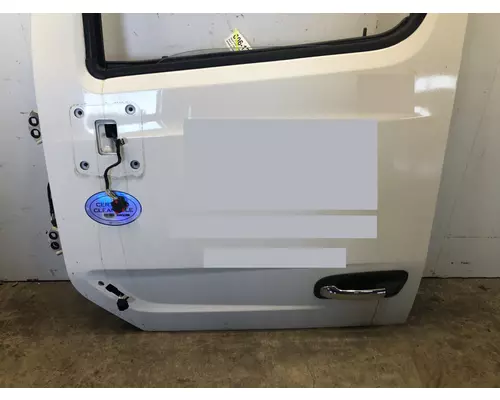PETERBILT 579 Door Assembly, Front