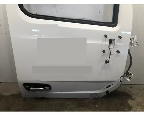 PETERBILT 579 Door Assembly, Front