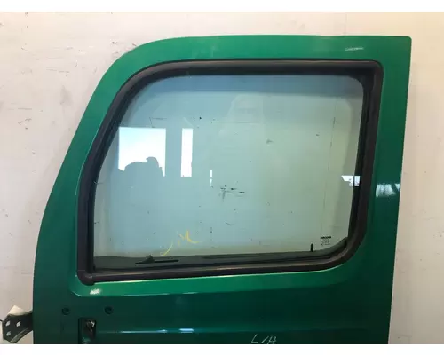 PETERBILT 579 Door Assembly, Front