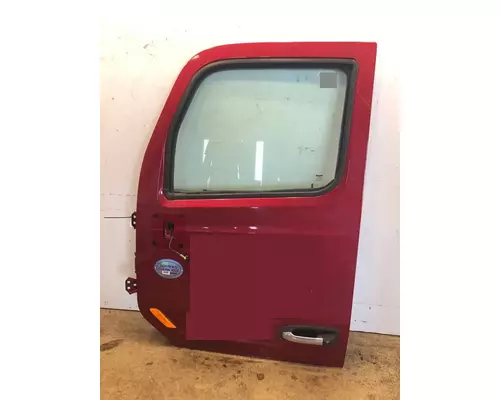 PETERBILT 579 Door Assembly, Front