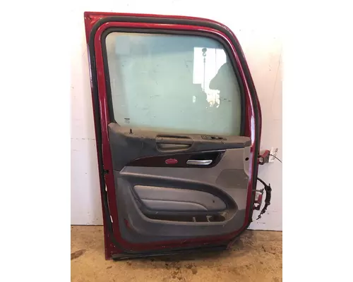 PETERBILT 579 Door Assembly, Front