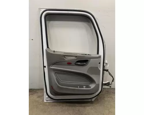 PETERBILT 579 Door Assembly, Front