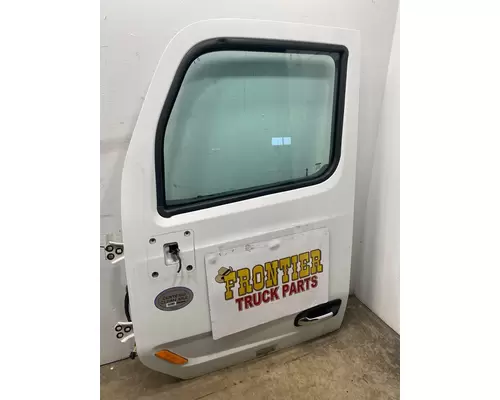 PETERBILT 579 Door Assembly, Front