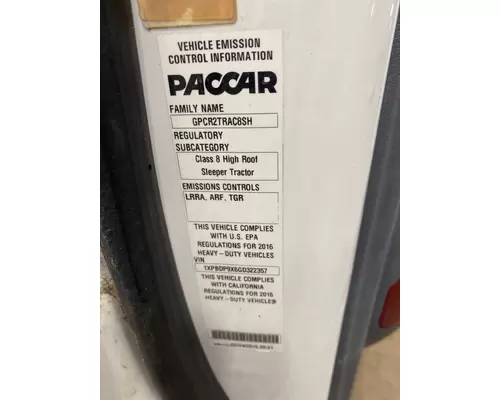 PETERBILT 579 Door Assembly, Front
