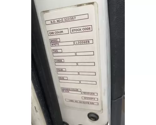 PETERBILT 579 Door Assembly, Front