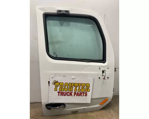 PETERBILT 579 Door Assembly, Front