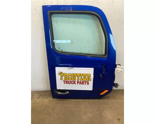 PETERBILT 579 Door Assembly, Front