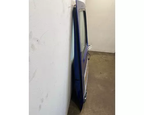 PETERBILT 579 Door Assembly, Front