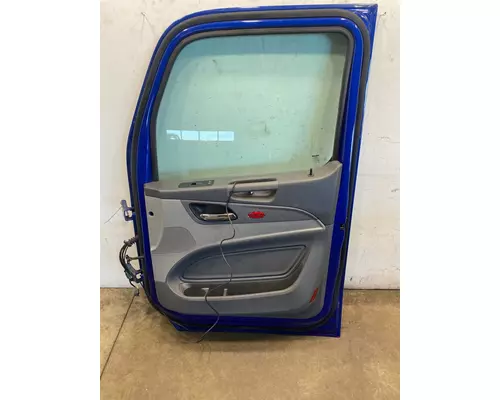 PETERBILT 579 Door Assembly, Front
