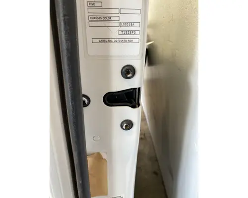 PETERBILT 579 Door Assembly, Front